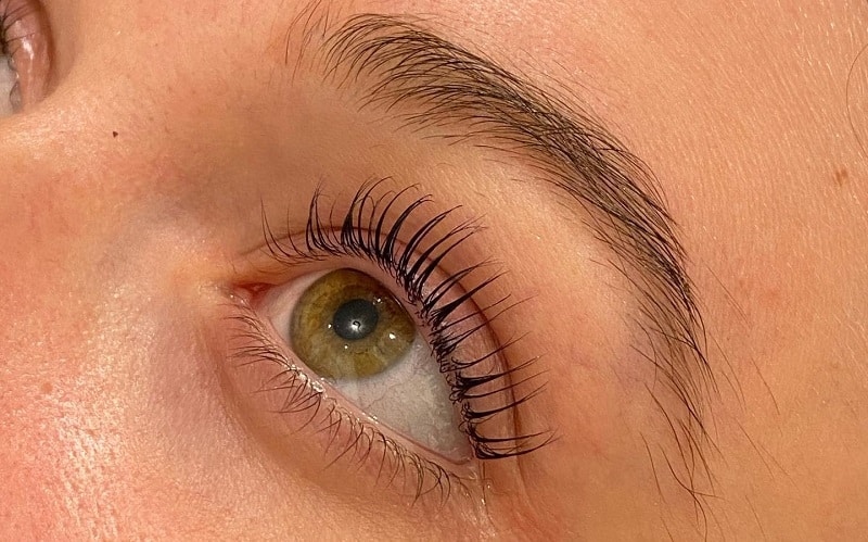 5 Ways You Need to Try to Get Perfect Long Lashes  